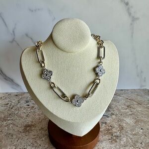 Elegant Gold and Silver Floral Necklace